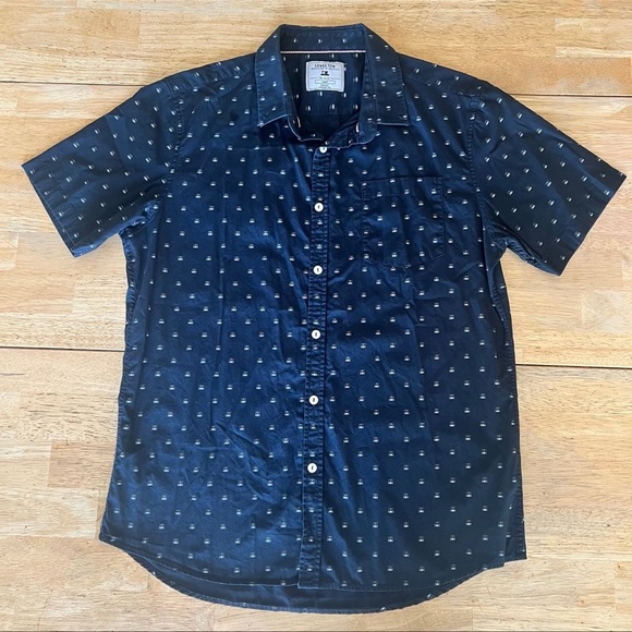Level Ten Button Front Shirt ~ Size: Large - Picture 1 of 4